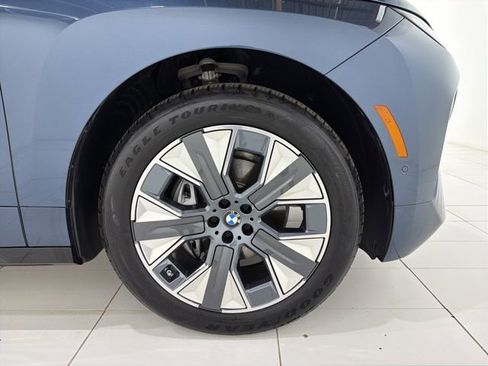 Used 2026 BMW iX xDrive45 image 42