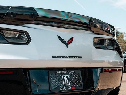 Used 2016 Chevrolet Corvette Z06 w/ 3LZ Preferred Equipment Group RWD image 16
