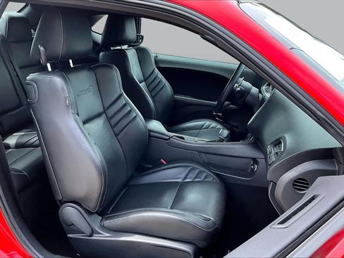 Used 2019 Dodge Challenger SRT Hellcat Redeye RWD image 9