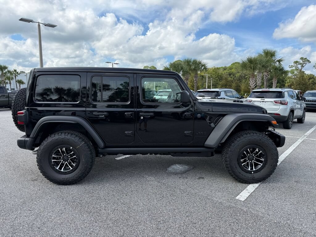 New 2027 Jeep Wrangler Unlimited Rubicon 392 AWD/4WD image 2