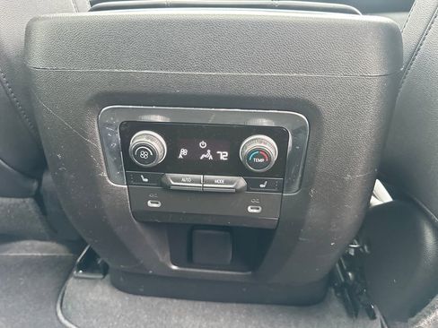 Used 2023 Chevrolet Tahoe Z71 w/ Luxury Package image 40