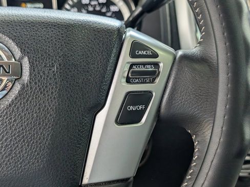 Used 2018 Nissan Titan PRO-4X w/ Pro-4x Convenience Package image 30