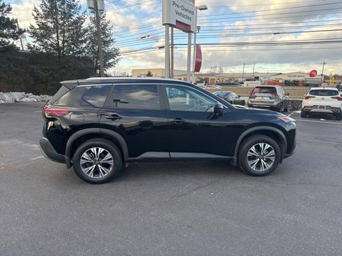 Certified 2023 Nissan Rogue SV w/ SV Premium Package image 8