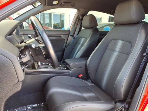 Used 2024 Honda Civic Sport image 5