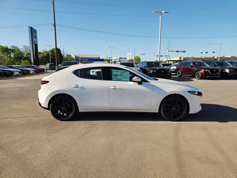 New 2026 MAZDA MAZDA3 2.5 S Hatchback w/ Premium Pkg FWD image 7