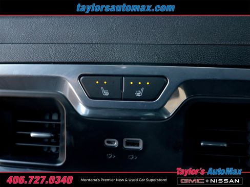Used 2022 Chevrolet Silverado 1500 High Country w/ High Country Premium Package AWD/4WD image 40
