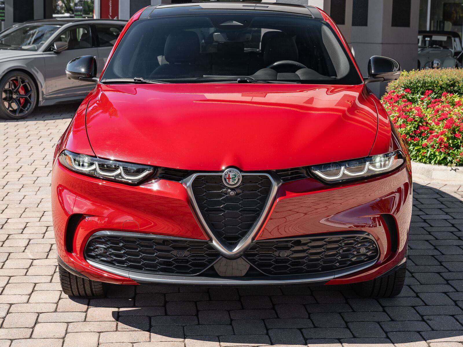 Used 2024 Alfa Romeo Tonale Ti AWD/4WD image 22