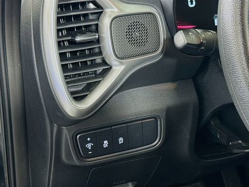 Used 2023 Kia Soul LX w/ LX Technology Package image 10