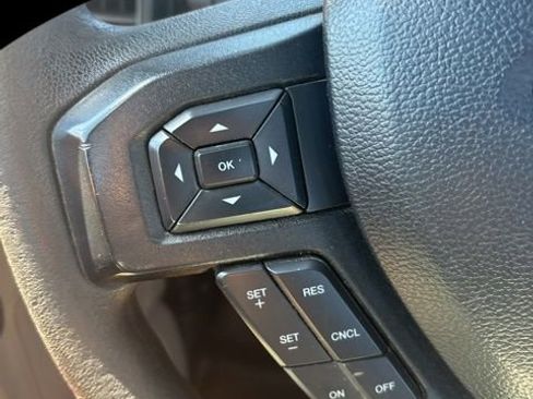 Used 2017 Ford F150 XL w/ Equipment Group 101A Mid image 33