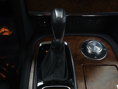 Used 2024 Nissan Armada SL w/ Cargo Package image 23