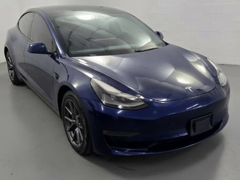Used 2021 Tesla Model 3 Long Range AWD/4WD image 4