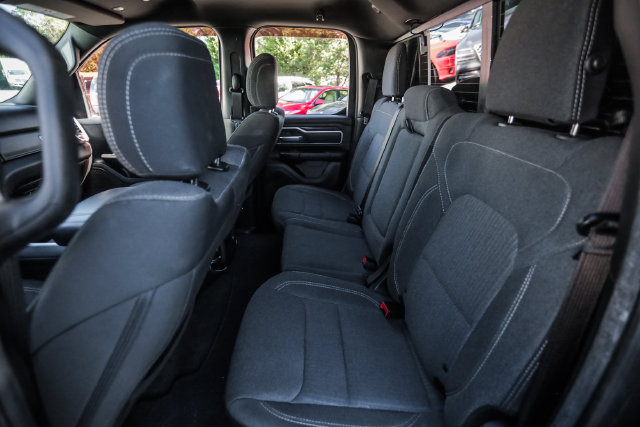 Used 2019 RAM 1500 Big Horn AWD/4WD image 69