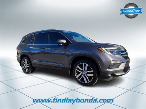 Certified 2018 Honda Pilot Touring image 2