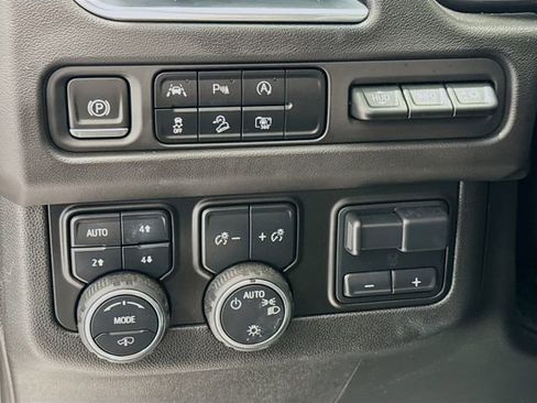 Certified 2023 Chevrolet Tahoe High Country image 10