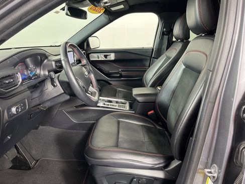 Used 2022 Ford Explorer ST-Line w/ Class IV Trailer Tow Package RWD image 20
