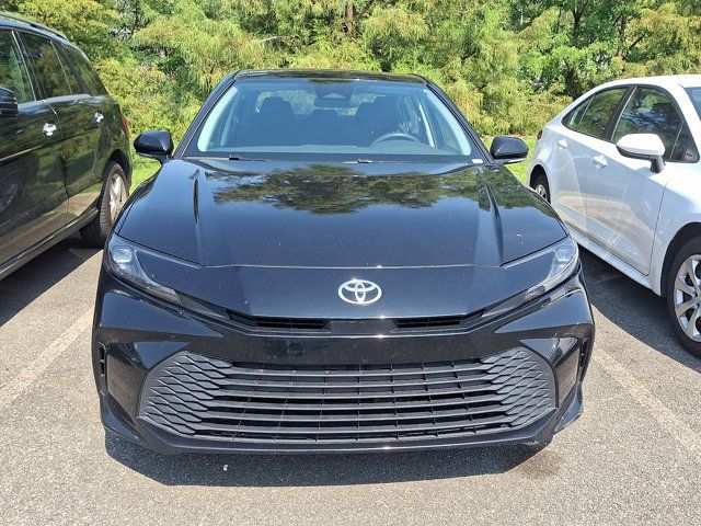 Used 2025 Toyota Camry LE FWD image 2