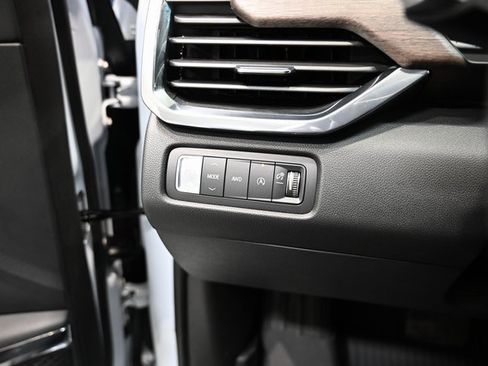 New 2026 GMC Acadia Denali Ultimate w/ LPO, Floor Liner Package image 28