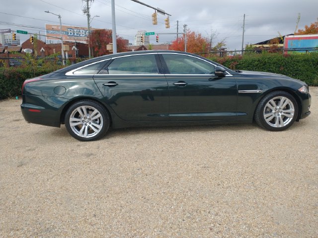 Used 2011 Jaguar XJ L RWD image 22