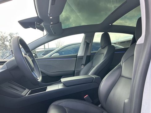 Used 2025 Tesla Model 3 Long Range image 2