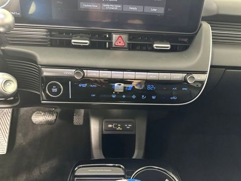 Used 2025 Hyundai Ioniq 5 SEL image 23