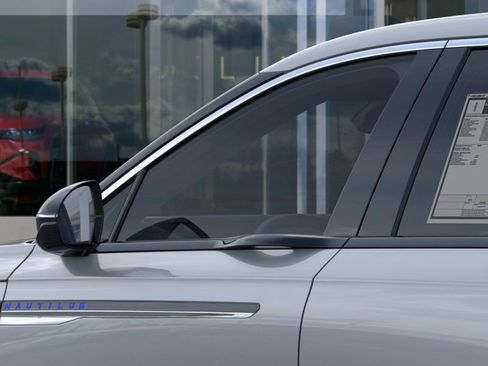 New 2026 Lincoln Nautilus Premier AWD/4WD image 21