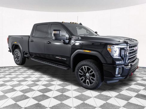 Used 2022 GMC Sierra 2500 AT4 w/ AT4 Premium Plus Package AWD/4WD image 24