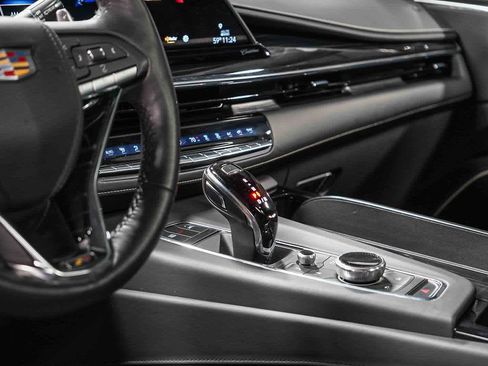 Used 2024 Cadillac Escalade V image 27