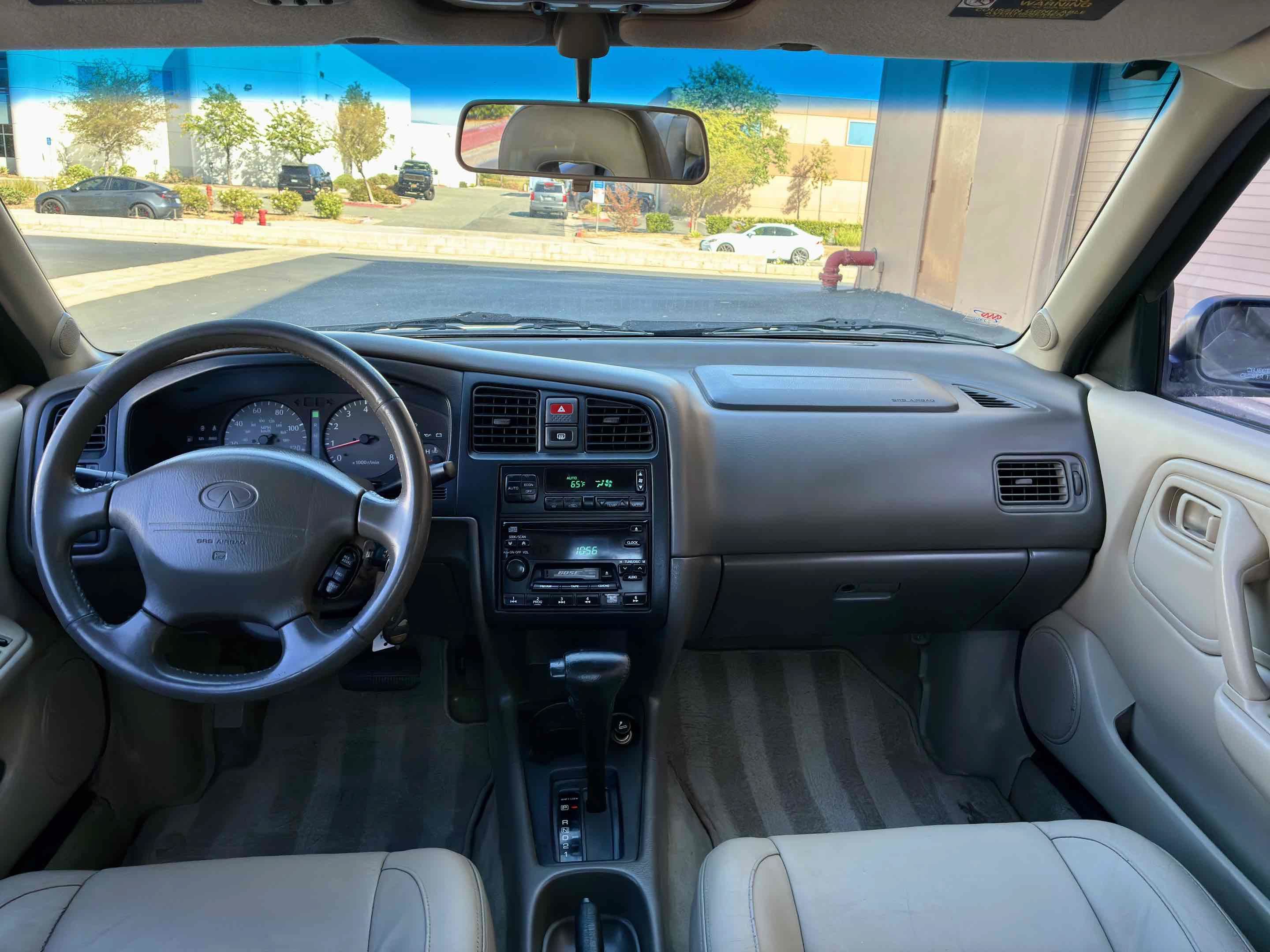 Used 1999 INFINITI G20 FWD image 15