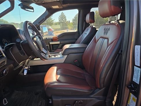 Used 2018 Ford F150 King Ranch w/ Equipment Group 601A Luxury AWD/4WD image 11
