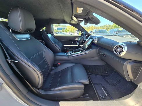 Used 2022 Mercedes-Benz SL 63 AMG 4MATIC image 11
