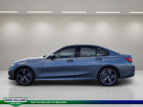 Used 2023 BMW 330i xDrive Sedan w/ Premium Package image 5