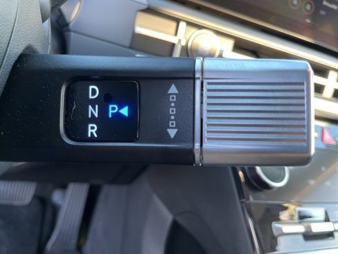 Used 2025 Hyundai Santa Fe XRT image 27