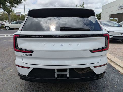 Used 2025 Volvo EX90 Ultra w/ Protection Package Premier AWD/4WD image 5