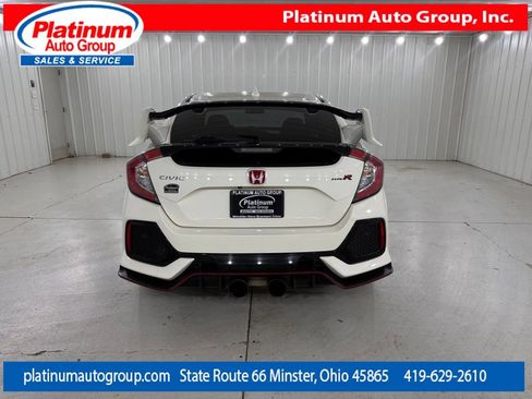 Used 2019 Honda Civic Type R image 4