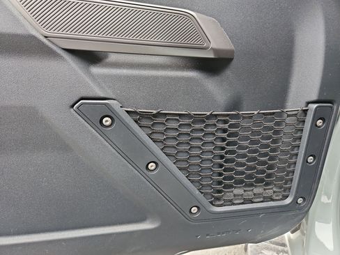 Used 2021 Ford Bronco Outer Banks image 16