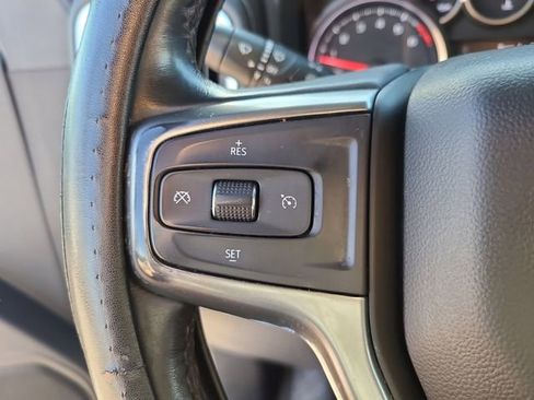 Used 2022 Chevrolet Silverado 1500 LTZ image 27