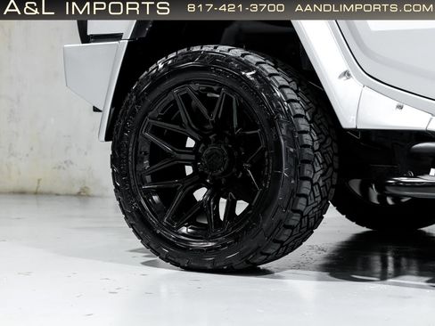 Used 2009 HUMMER H2 Luxury image 63