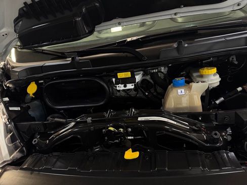 Used 2025 RAM ProMaster 2500 w/ Convenience Group FWD image 27