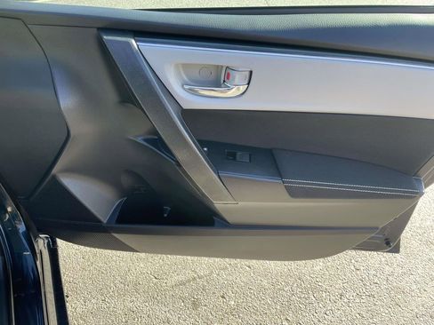 Used 2019 Toyota Corolla LE image 45