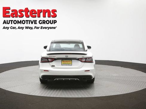 Used 2023 Nissan Maxima SR w/ Sport Mat Group FWD image 42
