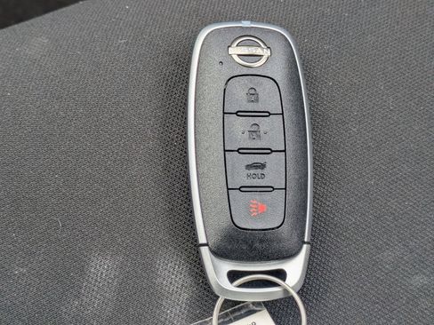 Used 2025 Nissan Versa SV w/ Trunk Package FWD image 27