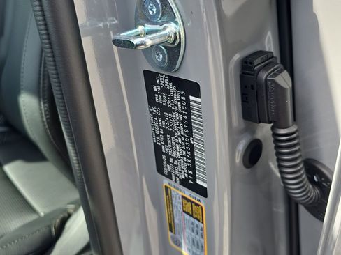 New 2026 Kia Sportage EX image 34