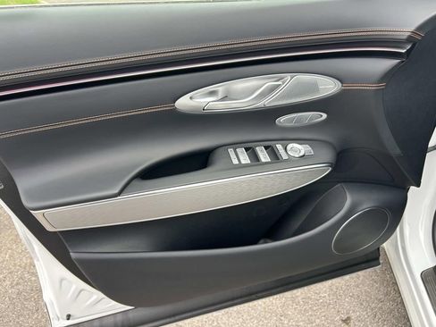 New 2026 Genesis GV70 2.5T Sport Prestige AWD/4WD image 17