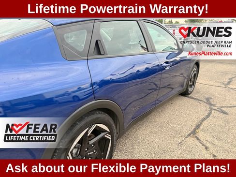 Used 2025 Kia K4 EX FWD image 38