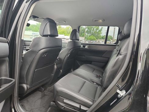 Used 2024 Hyundai Santa Fe SEL AWD/4WD image 10