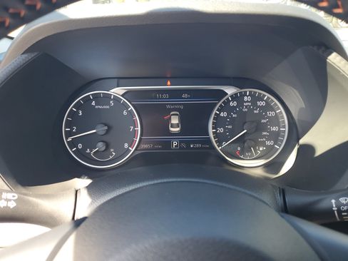 Certified 2025 Nissan Sentra SR image 18