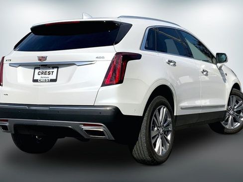 Used 2024 Cadillac XT5 Premium Luxury w/ Technology Package AWD/4WD image 13