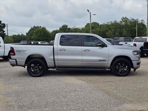 Certified 2022 RAM 1500 Laramie RWD image 8