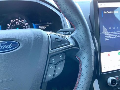 Certified 2024 Ford Edge ST-Line AWD/4WD image 24
