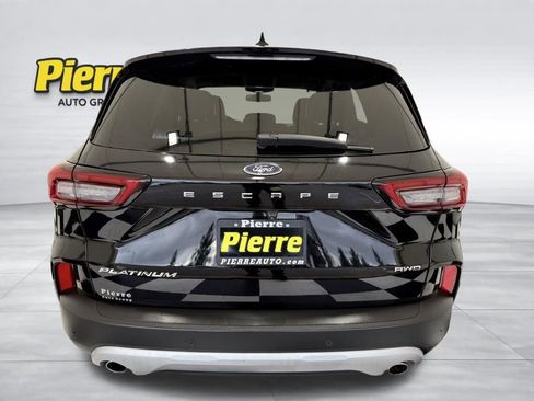Used 2024 Ford Escape Platinum image 3